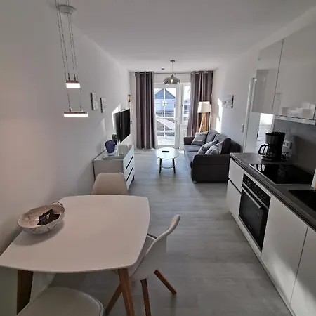 Inselwind - Ferienwohnung 03 „Meerbodden“ Appartement Gager